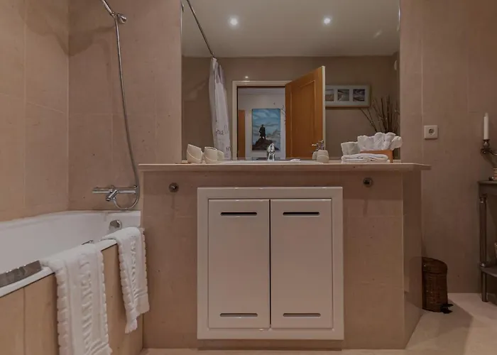 Exclusive Luxury4you - Beachfront Boutique Penthouse Apt! Vila Nova de Gaia