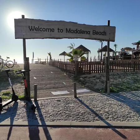 Apartment Exclusive Luxury4you - Beachfront Boutique Penthouse Apt!