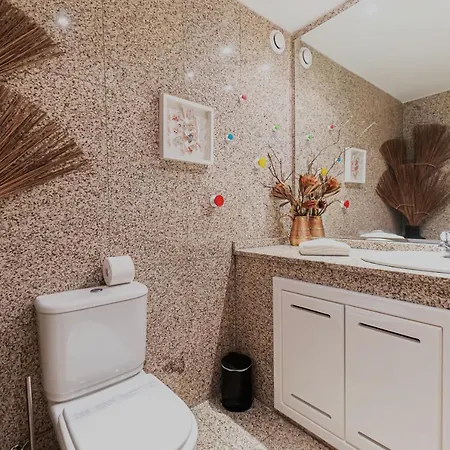 Exclusive Luxury4you - Beachfront Boutique Penthouse Apt! *