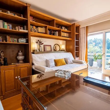 Exclusive Luxury4you - Beachfront Boutique Penthouse Apt!