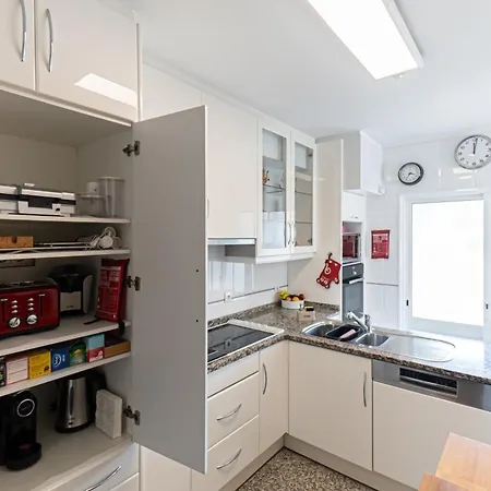 דירה Exclusive Luxury4you - Beachfront Boutique Penthouse Apt! *