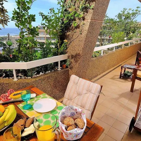 Apartment Exclusive Luxury4you - Beachfront Boutique Penthouse Apt! *