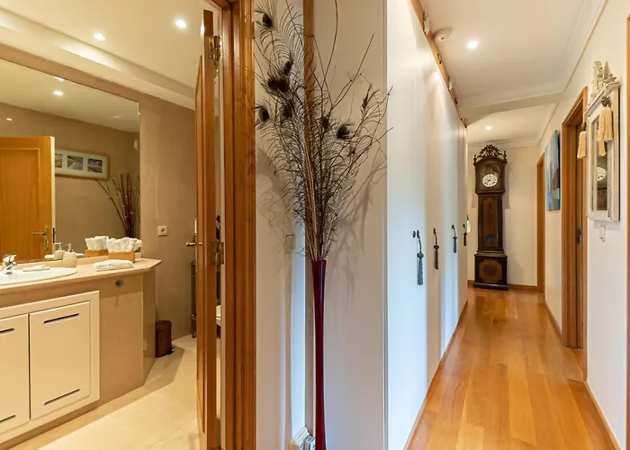 דירה Exclusive Luxury4you - Beachfront Boutique Penthouse Apt! וילה נובה דה גאיה