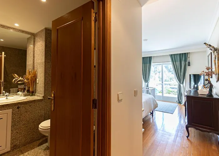 Exclusive Luxury4you - Beachfront Boutique Penthouse Apt! * Vila Nova de Gaia